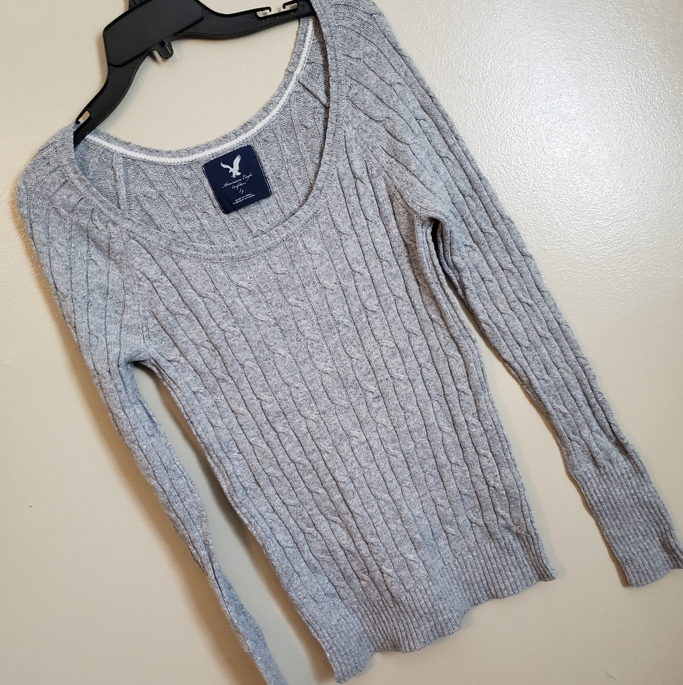 AMERICAN EAGLE